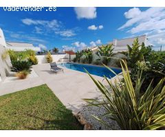 Ref.7433 Chalet de lujo en Cuidad Quesada