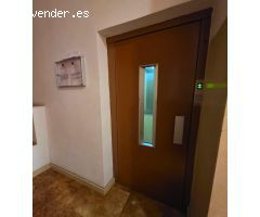 Amplio Ático en Avilés: Oportunidad para Reformar