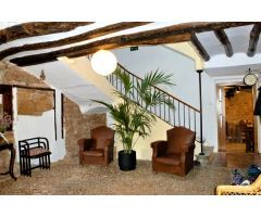 SOLOBAR VENDE ALBERGUE RURAL LA CASA MAGICA