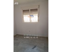 Piso de 3 Dormitorios en Urbanización con Aparcamiento Privado en Dos Hermanas, Sevilla