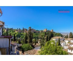 Casa con vistas a la Alhambra