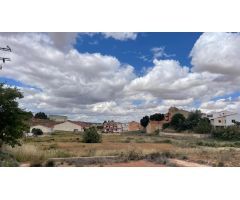 Se venden 2 Naves Industriales + terreno rústico en Fuentealbilla, Albacete
