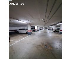 Plaza de parking en Mundet.