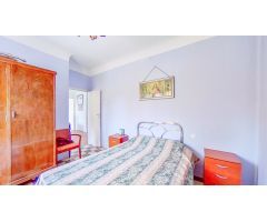 CASA Y LOCAL COMERCIAL EN GRAN TERRENO DE 420 M2