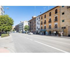 Local comercial en Venta en La Granada, Granada