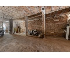 Local comercial en Venta en Armilla, Granada