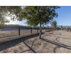 Cortijo en Venta en La Zubia, Granada