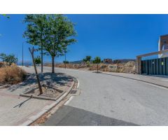 se vende terreno en Otura
