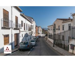 Apartamento amplio situado en casa corrala rehabilitada