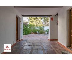 Apartamento amplio situado en casa corrala rehabilitada