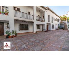 Apartamento amplio situado en casa corrala rehabilitada