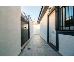 Magnifica casa Pareada en Huetor Vega.