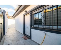 Magnifica casa Pareada en Huetor Vega.