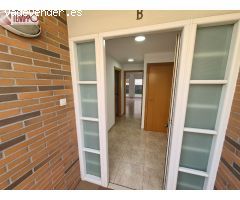 Casa Adosada en Les Pedreres – Espacio, Comodidad y Vistas
