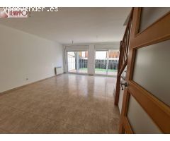 Casa Adosada en Les Pedreres – Espacio, Comodidad y Vistas