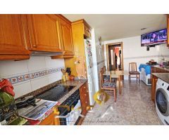 Piso esquinero en venta en Avenida Italia, Vila-real