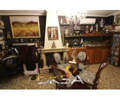 Imponente chalet en venta con 239m2 construidos en lAbeller