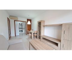 Bonito piso de una habitación amueblado y equipado muy céntrico.