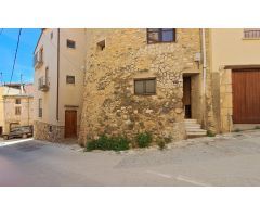 ???? Encantadora Casa en Venta en Pleno Centro Histórico de Montblanc