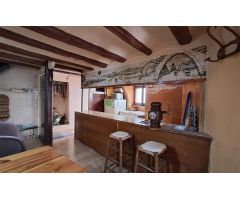 ???? Encantadora Casa en Venta en Pleno Centro Histórico de Montblanc