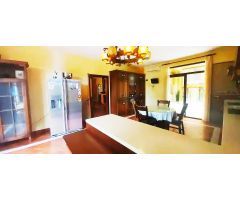 Lujosa Villa en Otura junto al campo de golf