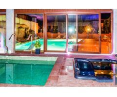 Lujosa Villa en Otura junto al campo de golf