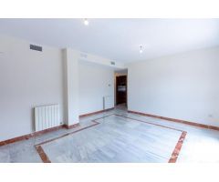 PRECIOSO ÁTICO EN GRANADA!!