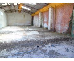 SE VENDEN 8 NAVES 1280 M/2 TOTAL, CADA UNA DE LAS NAVES OCUPA 160 M/2  CONSTRUIDOS , DENTRO DE PARCE