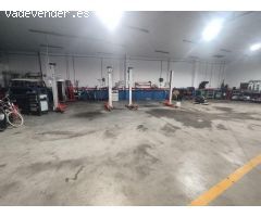 NAVE INDUSTRIAL PARA TALLER DE MECÁNICA Y LAVADERO DE VEHICULOS CON TRASPASO.
