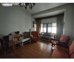 EDIFICIO PARA REFORMAR DE 4 APAPARTAMENTOS Y ACCESO DESDE DOS CALLES CON Y GARAJES