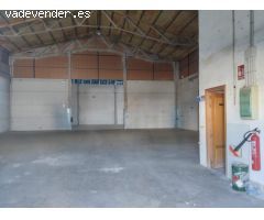 SE ALQUILA NAVE INDUSTRIAL DE 300 m/2  POLIGONO ALCES