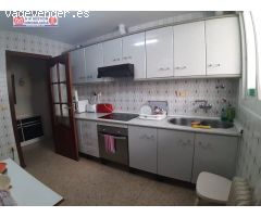 VIVIENDA DE 4 DORMITORIOS, 2 BAÑOS JUNTO AL HOSPITAL.