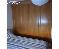 Piso en edificio seminuevo que consta de 2 dormitorios, salón comedor con balcón, cocina y garaje.