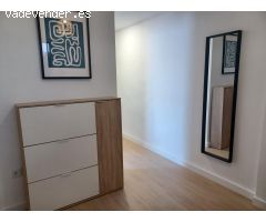PISO TOTALMENTE REFORMADO EN PLENO CENTRO DE 3 DORMITORIOS Y DOS BAÑOS COMPLETOS CON MOBILIARIO A ES