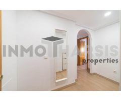 SE VENDE APARTAMENTO ALMERIA