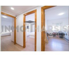 SE VENDE APARTAMENTO ALMERIA