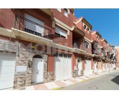 SE VENDE TRIPLEX EN CORTIJOS DE MARIN ROQUETAS DE MAR