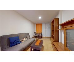 Exclusivo apartamento en Calle Segovia, frente al Parque Atenas – Ubicación inmejorable en el corazó