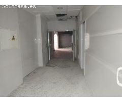 LOCAL COMERCIAL EN LA LINEA DE LA CONCEPCIÓN