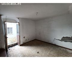 Casa en Las Navas de la Concepción