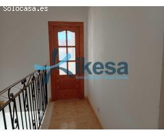 VENTA DE PISO EN ZURGENA (ALMERÍA)