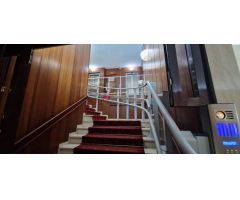 OFICINA EN CHAMBERI, BARRIO TRAFALGAR ( JUNTO GLORIETA QUEVEDO )