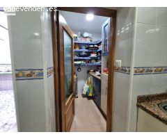¡Estupenda casa adosada en Ciudad Jardín!