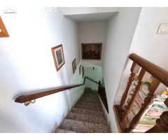 ¡Estupenda casa adosada en Ciudad Jardín!