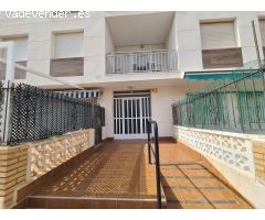 apartamento semireformado con vistas al mar