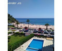 Descubre este espectacular piso en primera línea de mar, donde cada día comienza con vistas al mar.