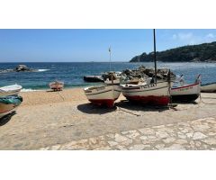 Descubre este espectacular piso en primera línea de mar, donde cada día comienza con vistas al mar.