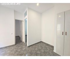 C/ SANT MIQUEL Piso de metros 34 construidos 32metros útiles con 2 habitaciones, 1 baño, balcón.