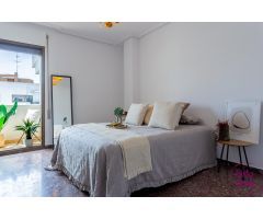 Piso en venta de 4 dormitorios en urbanización Parque Roma