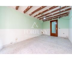 Se vende dúplex en Calle Sant Elies, Reus.